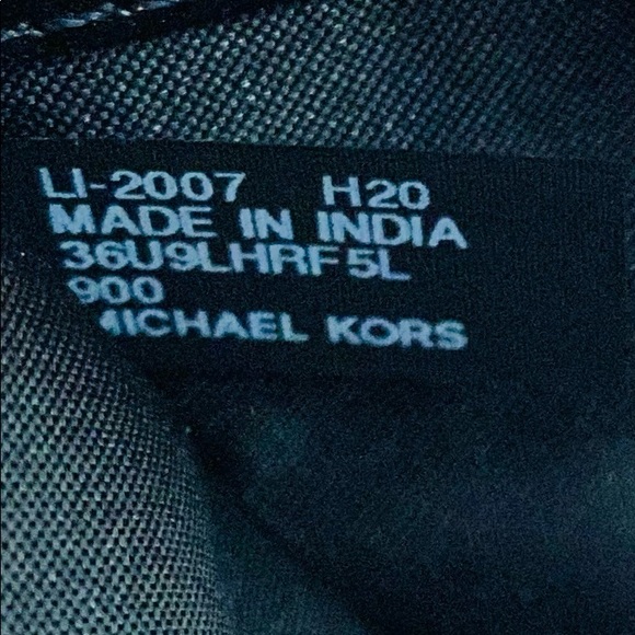 Michael Kors Harrison Slim Billfold Men’s Wallet - Picture 10 of 12